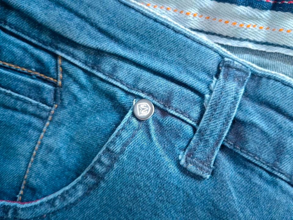 Herren Jeans Marke Dodge in Viernau