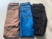 Verschiedene skinny Jeans Größe 34/36 Niedersachsen - Jemgum Vorschau