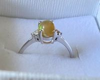 Weißgold Ring mit Opal und sechs kleinen Diamanten Frankfurt am Main - Ostend Vorschau