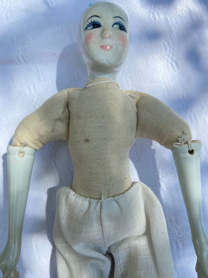 Antike französische Porzellan Puppe in München
