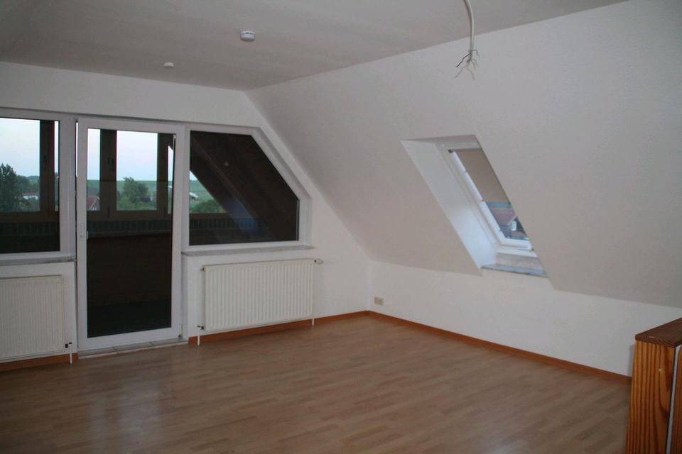 2,5 Zimmer Dachgeschoss Wohnung per sofort in schashagen in Neustadt in Holstein