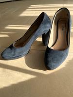 Clarks Pumps Wildleder dunkelblau 6 39,5 Hessen - Oberursel (Taunus) Vorschau