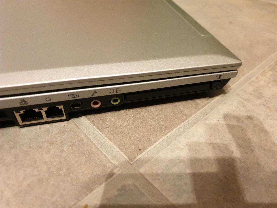 Samsung X11 Laptop Notebook inkl Ladekabel in Vaterstetten