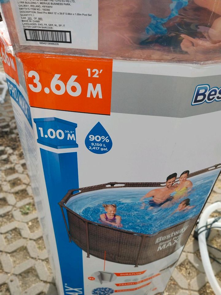 Pool Bestway steel pro max in Sankt Julian