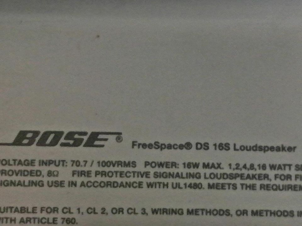 2 BOSE FreeSpace DS16S, Lautsprecher mit fester Halterung! in Berlin