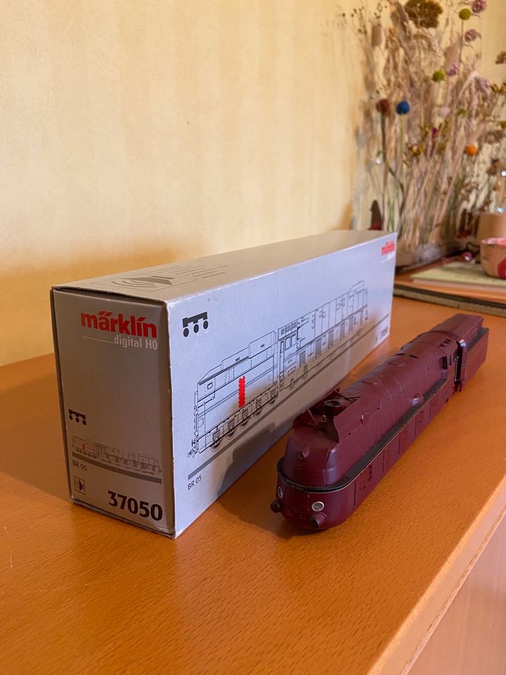 Märklin Eisenbahn 37050 in Düren