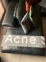 Acne Studios Schal Toronty Schleswig-Holstein - Groß Kummerfeld Vorschau