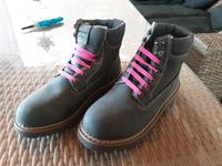 neue, ungetragene Outdoorschuhe Wanderschuhe Gr. 40 Sachsen - Otterwisch Vorschau