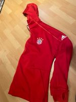 Jacken und Trainingsanzüge Bayern - Kelheim Vorschau