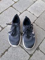 Nike Turnschuhe Sportschuhe Gr 37, 5 Bayern - Günzburg Vorschau