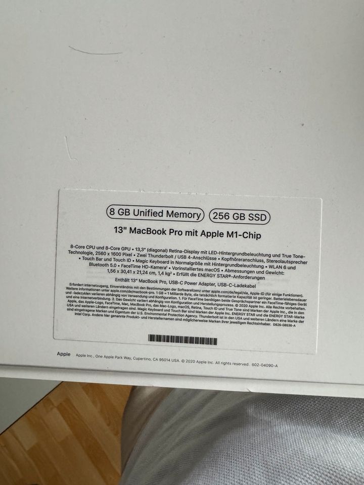 MacBook Pro M1 2020, TOUCHBAR - 256GB in Düsseldorf