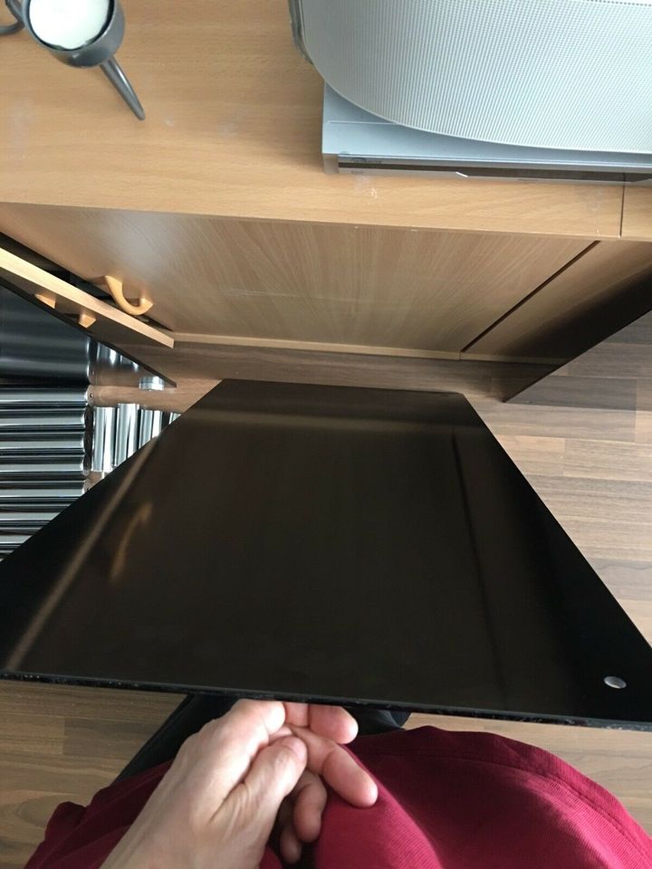 Phonotisch TV Rack TV-Schrank Sicherheitsglas schwarz Chrom in Bremen