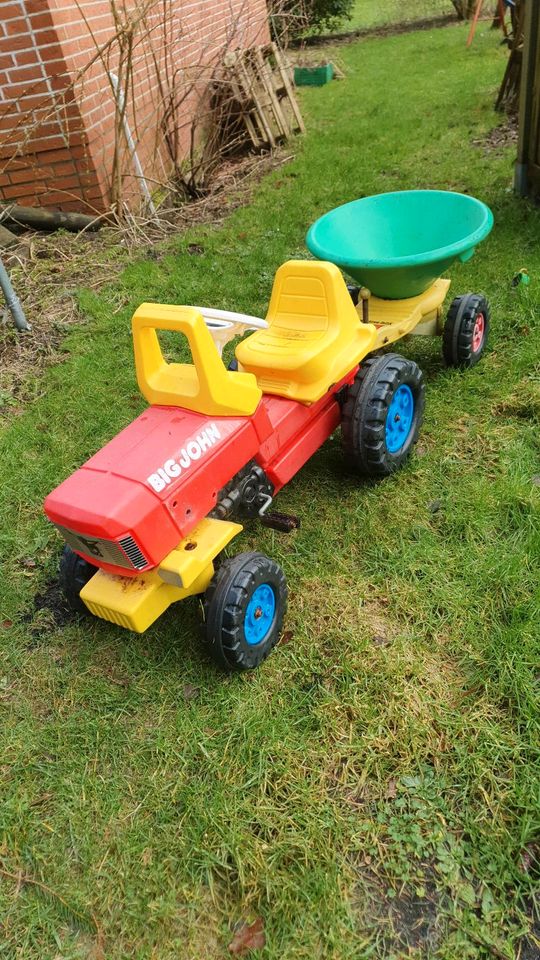 Trettrecker oder  Unimog in Gnarrenburg