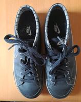 Damenschuhe von Nike  Größe 39 schwarz Hessen - Ober-Mörlen Vorschau
