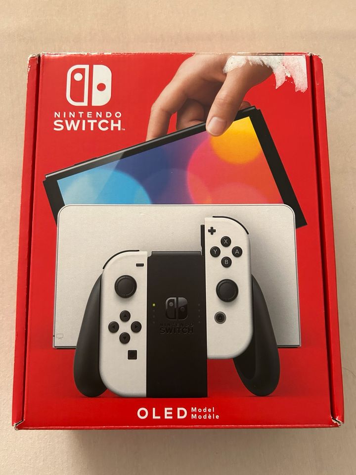 Nintendo Switch OLED in Bochum