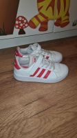 Sneaker adidas rosa Glitzer Gr. 28, neuwertig Bayern - Alzenau Vorschau