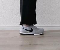 Nike Sneaker Damen Schuhe hell grau Bergedorf - Hamburg Lohbrügge Vorschau