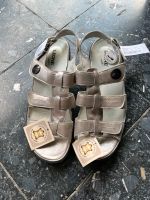 Damen Sandalen Schuhe beige Silber neu mit Etikett Fussbett Nordrhein-Westfalen - Hagen Vorschau