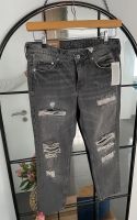 girlfriend Jeanshose fit low waist ankle Gr 29 Köln - Blumenberg Vorschau