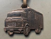 60er Schlüsselanhänger BERLIET GCK 8 160 LKW Truck key chain Hessen - Darmstadt Vorschau