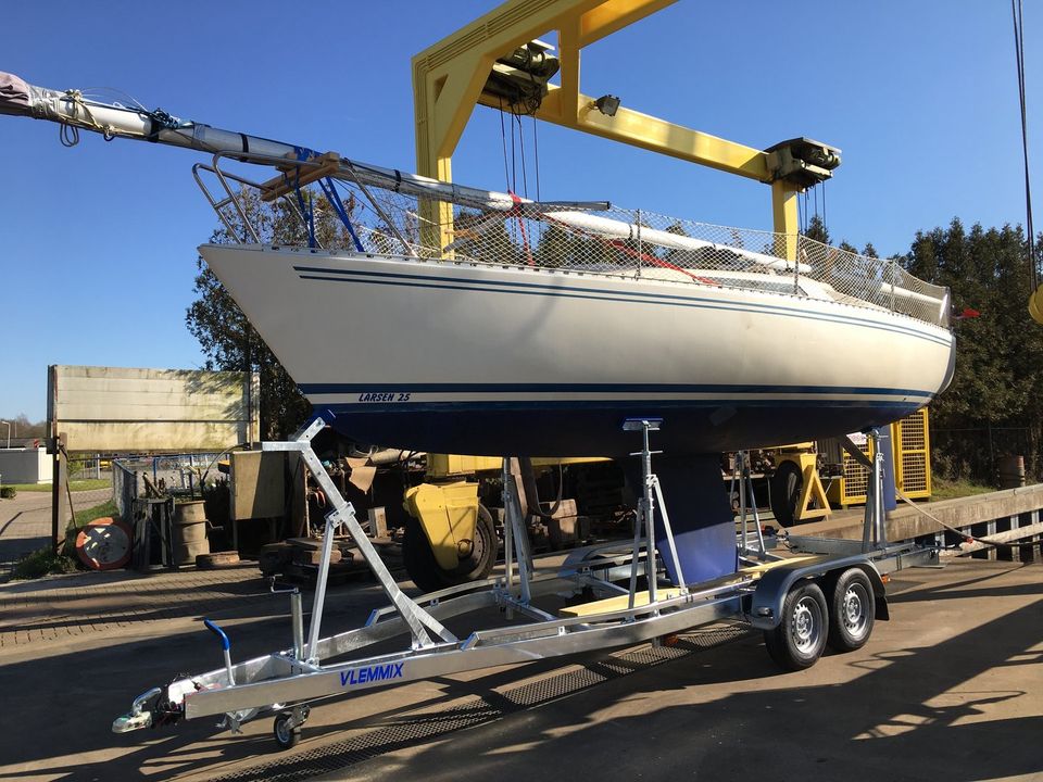 Bootsanhänger VLEMMIX SEGELBOOT Trailer 3500 WERKSVERK. ab VENLO in Königsdorf