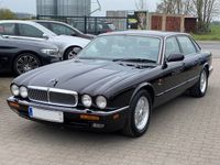 Jaguar XJ6 X300 aus 3.Hand / Top Zustand / Sammler! Niedersachsen - Barsinghausen Vorschau