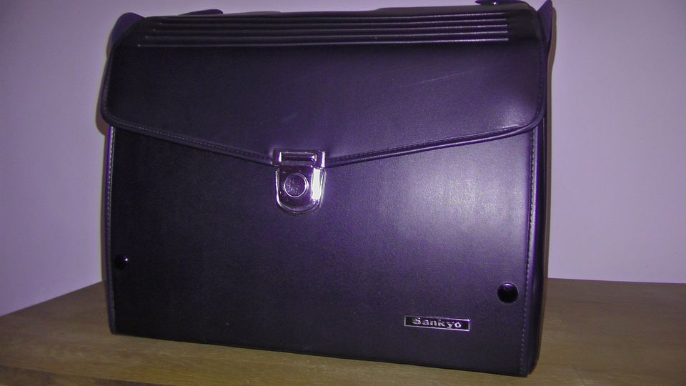 SANKYO 800 Stereo Super 8 Filmprojektor mit 1.0 Optik in Saarbrücken