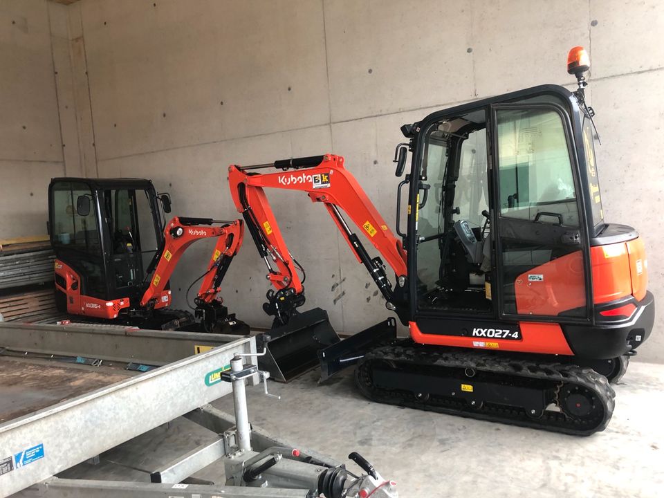 Bagger mit Hydraulikhammer Specht zu vermieten/  Abbruchhammer in Abensberg