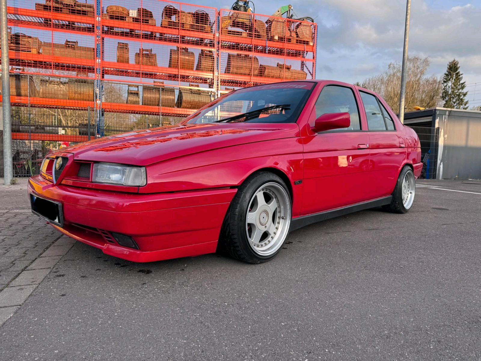 Abbildung des Autos Alfa Romeo 155 2.0 Ferra…