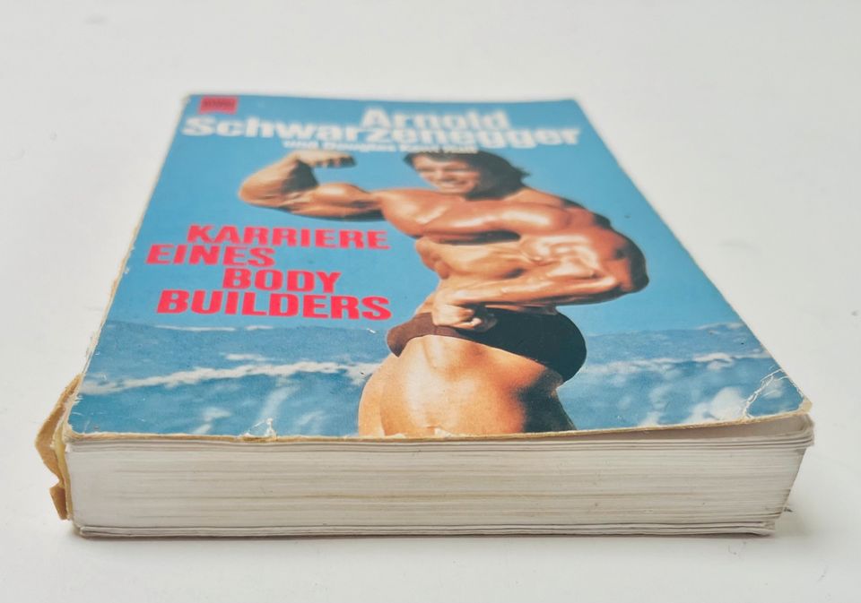 Schwarzenegger Karriere eines Bodybuilders ISBN: 3-453-41625-2 in Schwarme