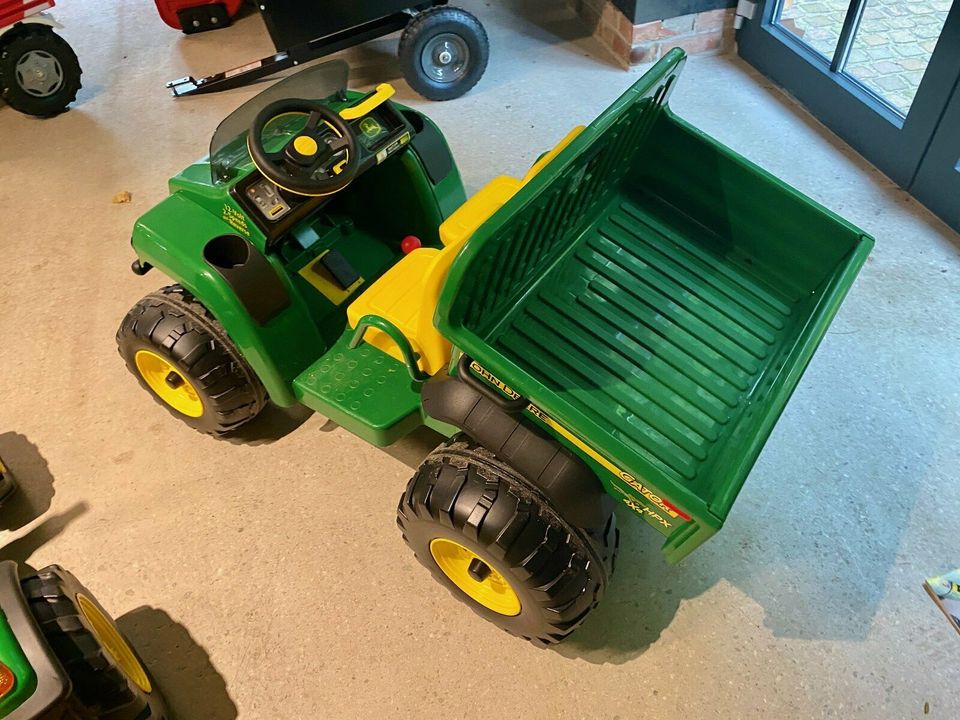 John Deere HPX Gator, Kinderfahrzeug mit Batterie, Vorführer in Dorfen