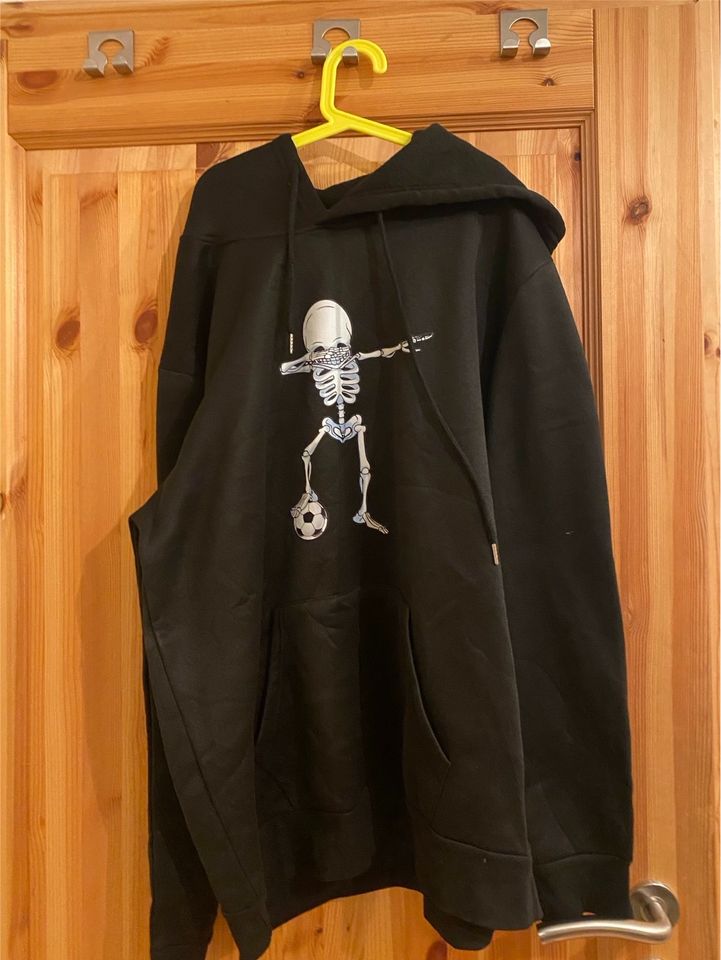 Jungen Hoodie schwarz Fußball in Temmels