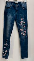 Hailys Jeans mit Strass und Blüten Stickereien Größe S Bayern - Kempten Vorschau