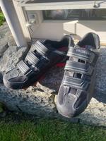 specialized Radfahrschuh Herren Gr. 41 Renn- u.Mountainbike neuw. München - Trudering-Riem Vorschau