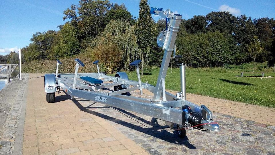 Marlin Trailer für Segelboote Segeljollen z.B. 15er Jollenkreuzer in Neuruppin