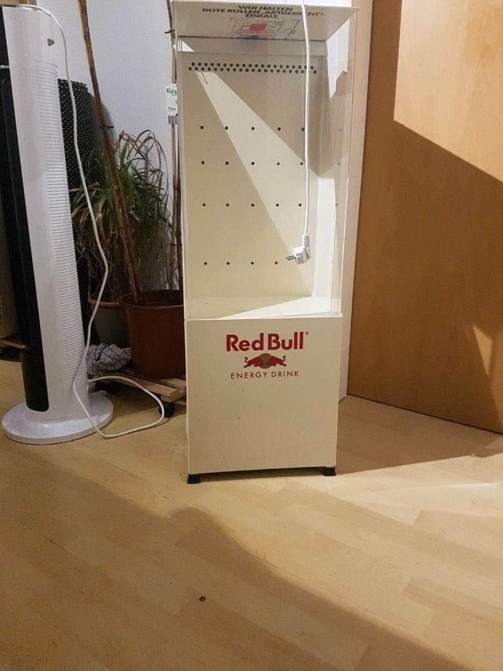 Red Bull Kühlschrank  *Vintage* in Beverstedt