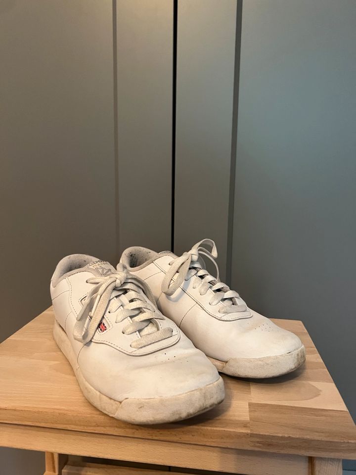 Reebok - Sneaker - white 40 in Frankfurt am Main