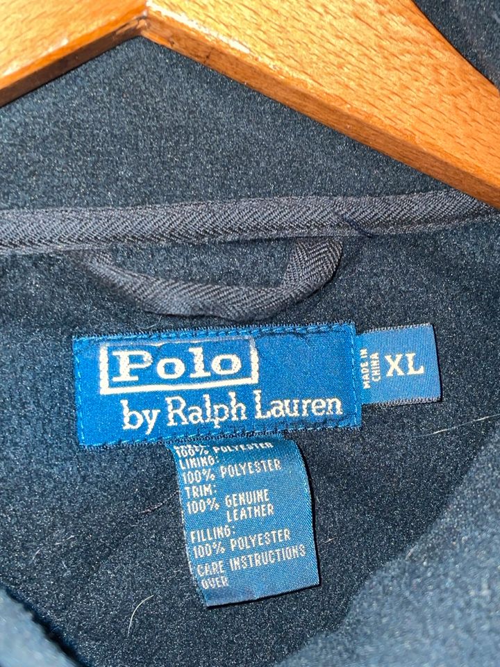 Schwarze Stepp-Jacke von Polo Ralph Lauren in Bensheim