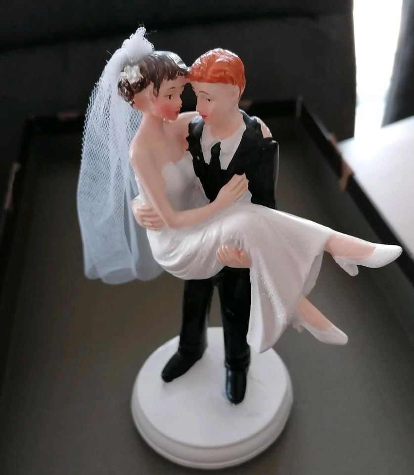 Hochzeitspaar, Brautpaar Figur, Tortenfigur in Bönnigheim