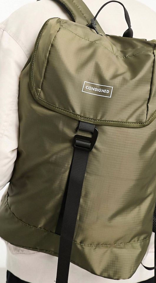 Rucksack von Consigned Nagelneu ! in Otterfing