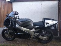 Suzuki GSX-R 600 AD GSXR 600 EZ 1999 Baden-Württemberg - Rutesheim   Vorschau