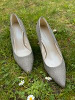 Karen Millen High Heels Silber mit Glitzersteinen, Gr. 39 NEU Berlin - Wannsee Vorschau