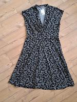 H&M Kleid, NEU, L, schwarz weiß Muster, Knielang Sachsen - Riesa Vorschau
