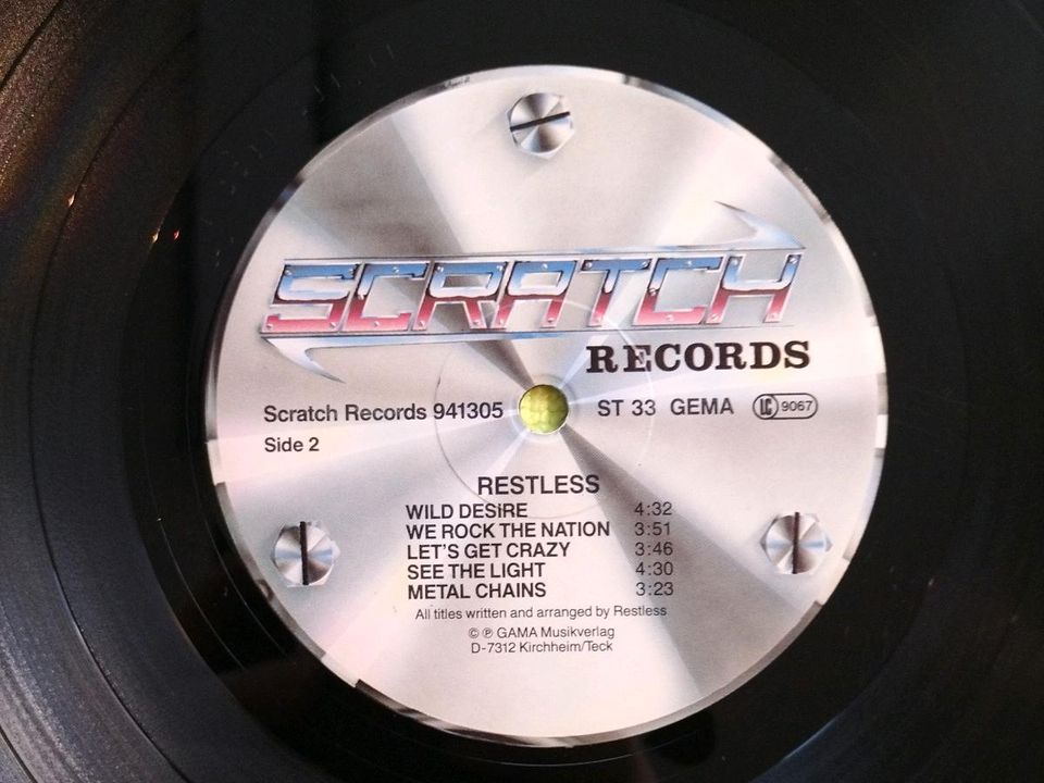 RESTLESS - We Rock the Nations Vinyl Heavy Metal Schallplatte in Bad Harzburg