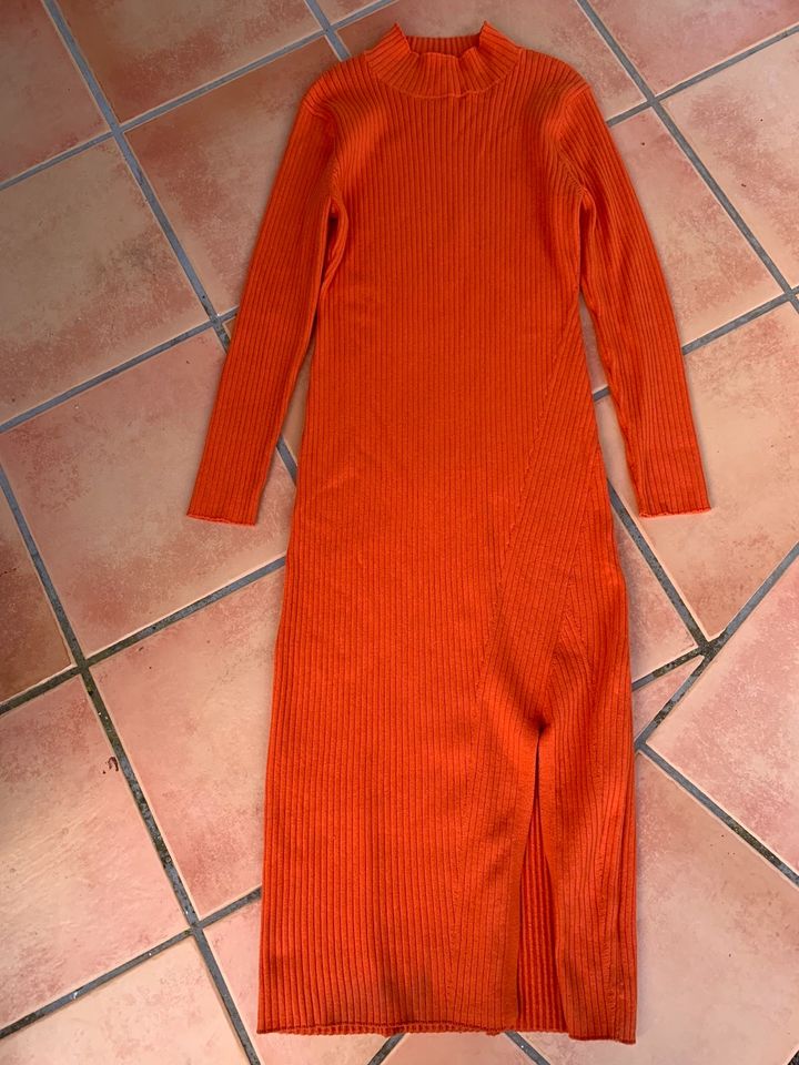 H&M Strickkleid Midikleid Kleid Größe M orange in Neustadt am Rübenberge