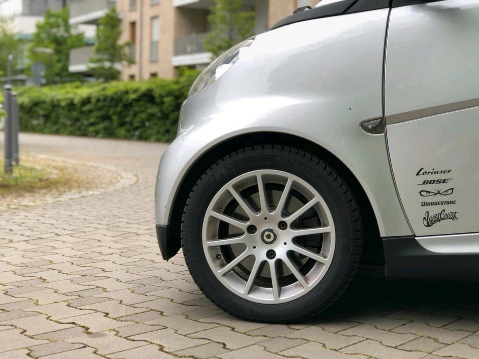Smart Fortwo 451/Passion/Pano/Klima/Softtouch/Scheckheft/71PS in Frankfurt am Main