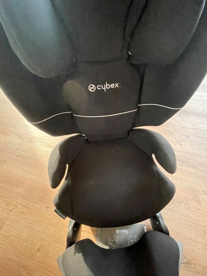 Cybex Pallas-Fix Kindersitz Pure Black in Oersdorf bei Neumünster