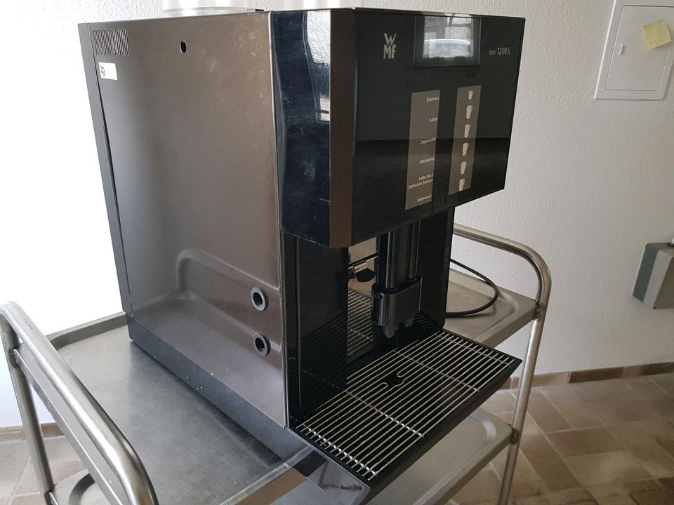 WMF Kaffeevollautomaten 1200 S in Deckenpfronn