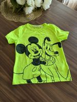 H&M Disney Mickey und Goofy Shirt Neongrün Größe 110-116 Mitte - Tiergarten Vorschau