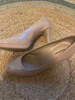High Heels, Größe 38 Puder rosa Gr 38 Top Zustand Nordrhein-Westfalen - Eschweiler Vorschau